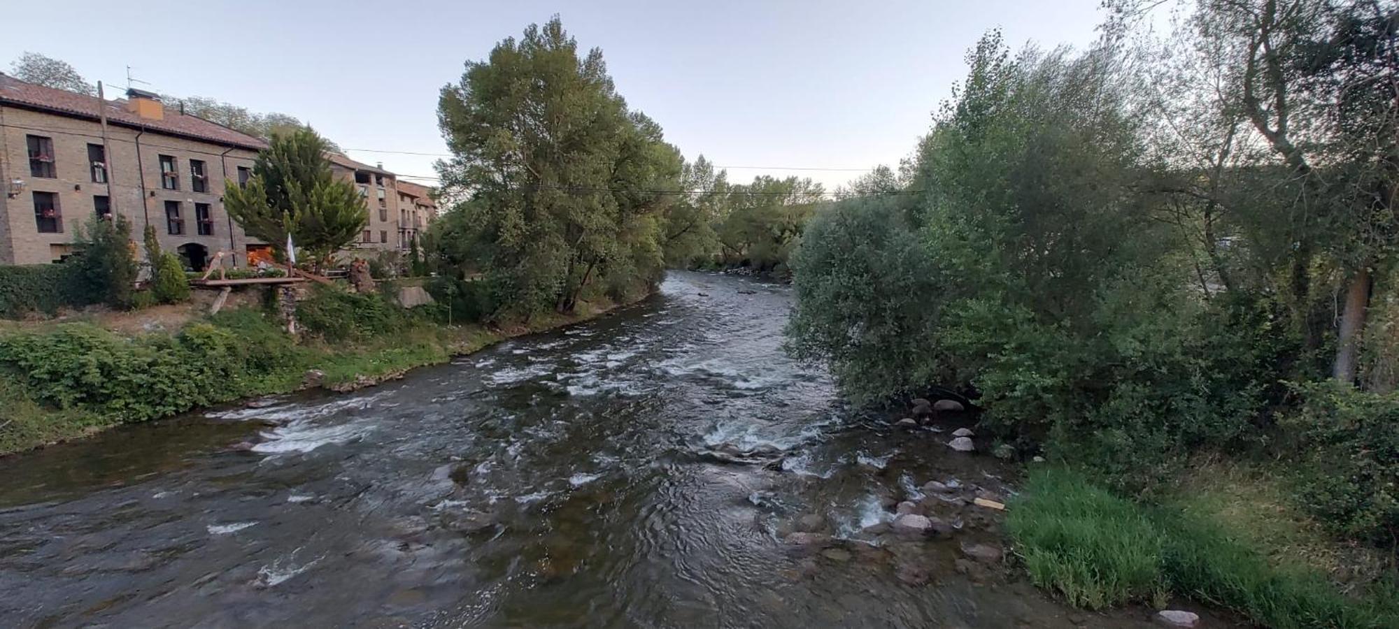 Casa Rural Cal Rocco Porta Del Pirineu La Pobla de Segur Exterior foto